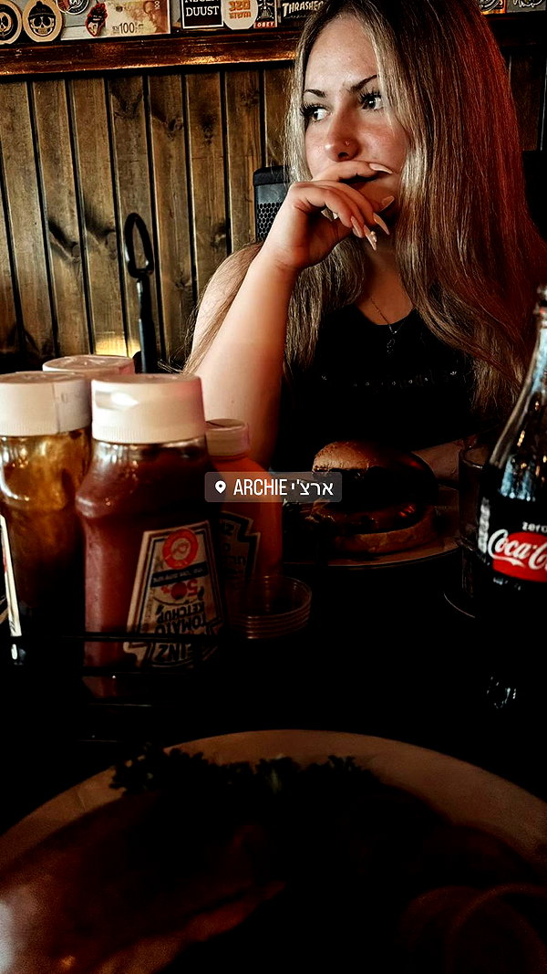 elina_1224 instagram image archive image
