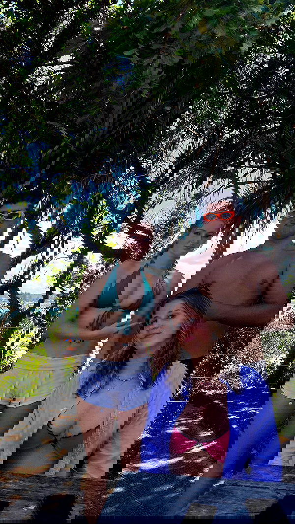 ellamwatts_ ellamwatts_ archive image