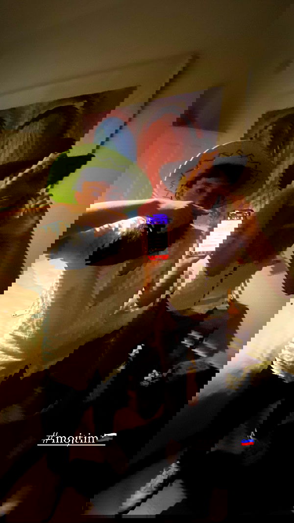 ellamwatts_ ellamwatts_ archive image