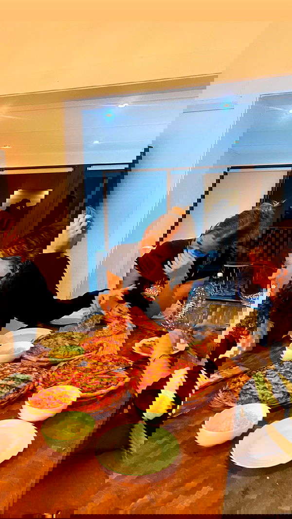 ellamwatts_ ellamwatts_ archive image