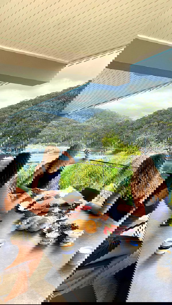 ellamwatts_ ellamwatts_ archive image