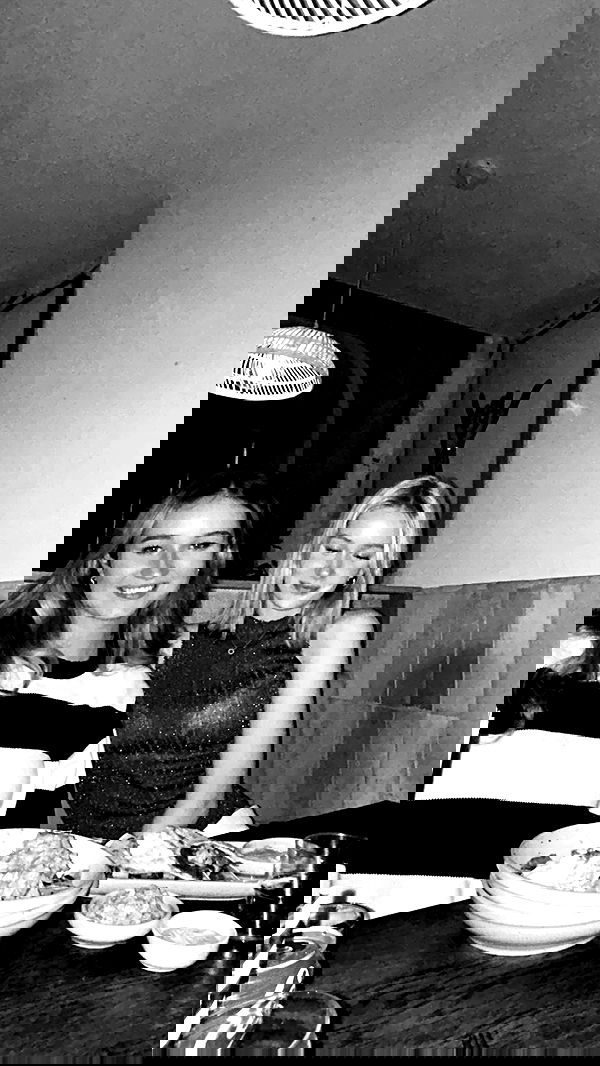 ellamwatts_ ellamwatts_ archive image