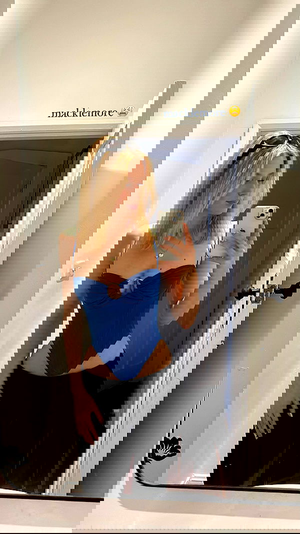 ellamwatts_ ellamwatts_ archive image