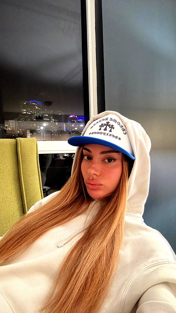 elymexx instagram image archive image