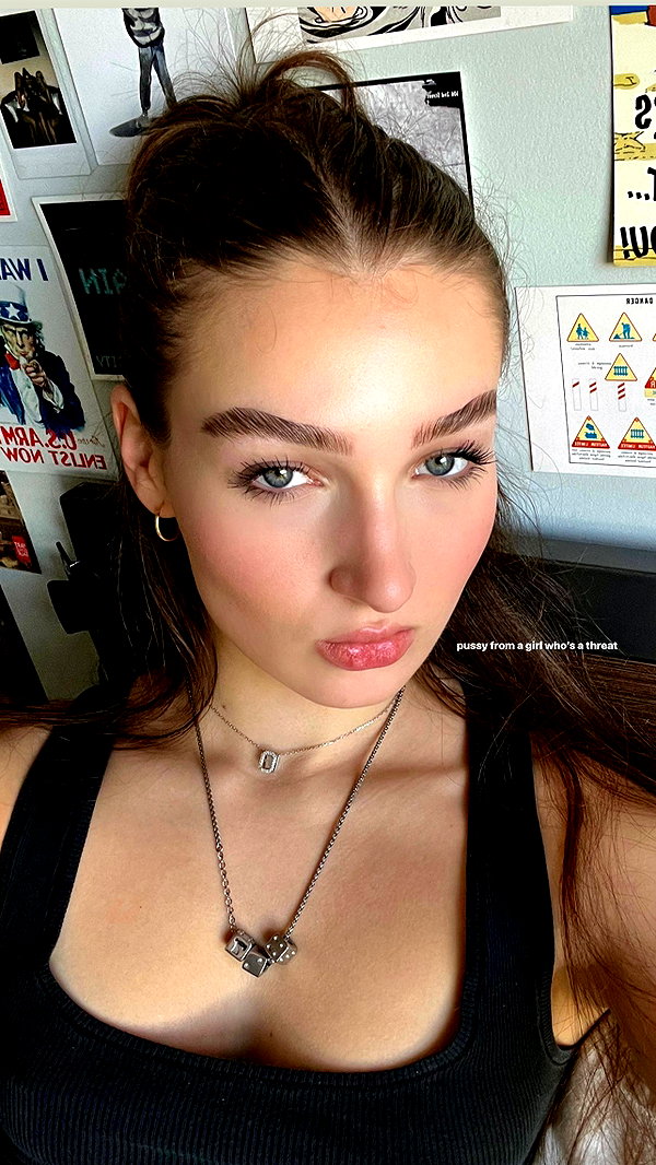 emiliawesolowski instagram image archive image