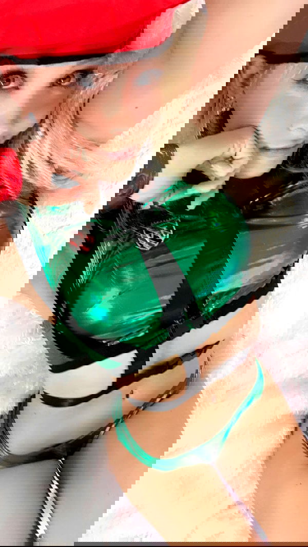 emxllouise2 image ~ Altpins