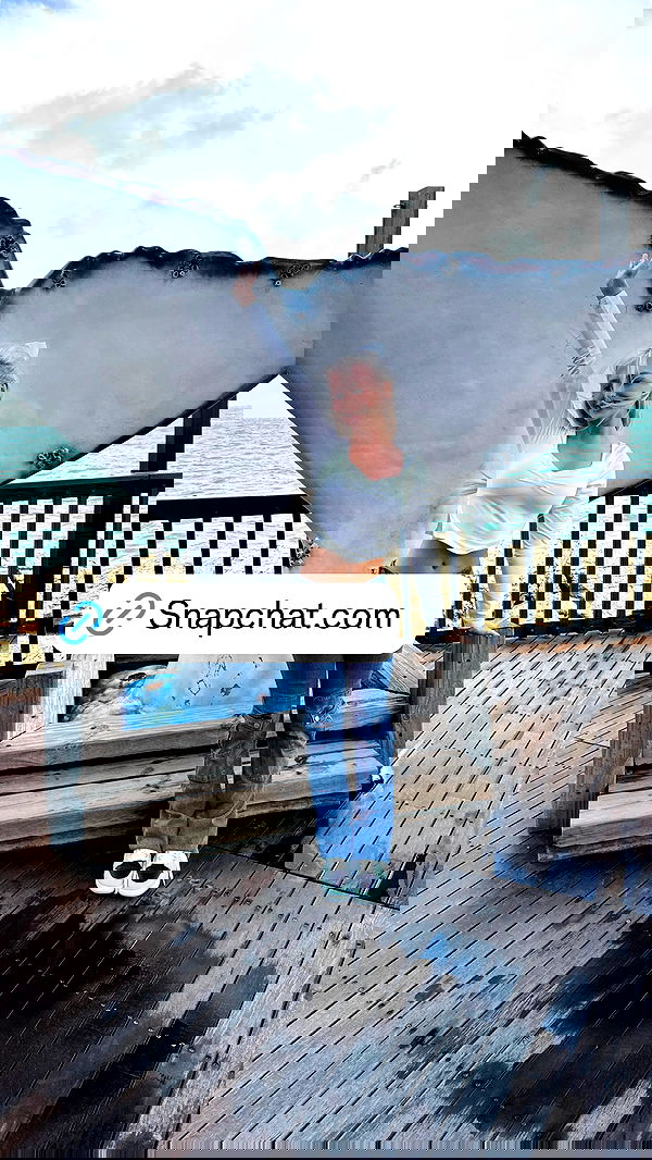 emxllouise2 image ~ Altpins