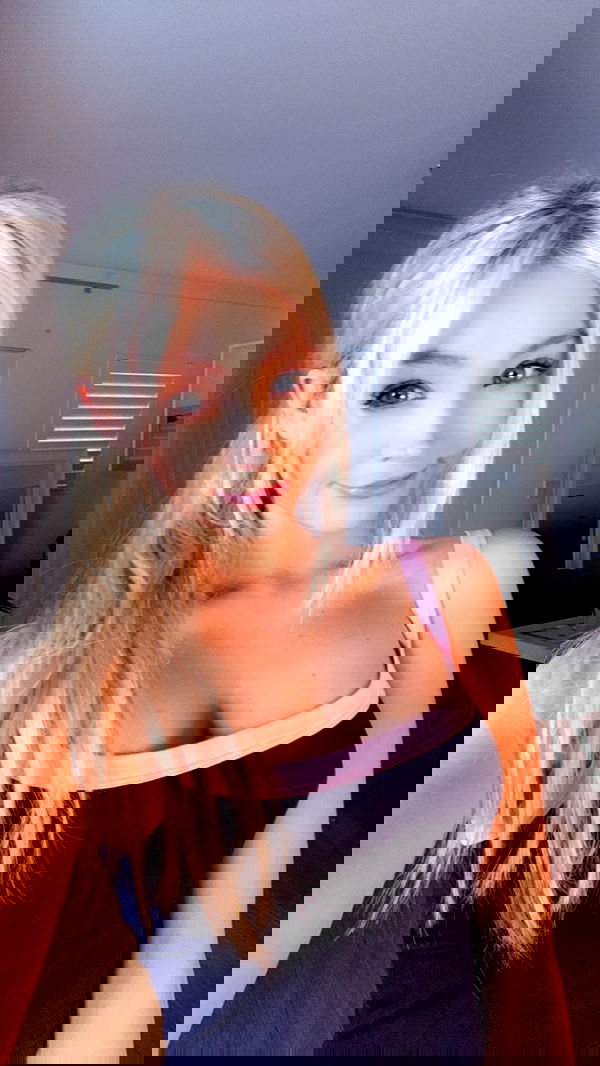 emxllouise2 image ~ Altpins