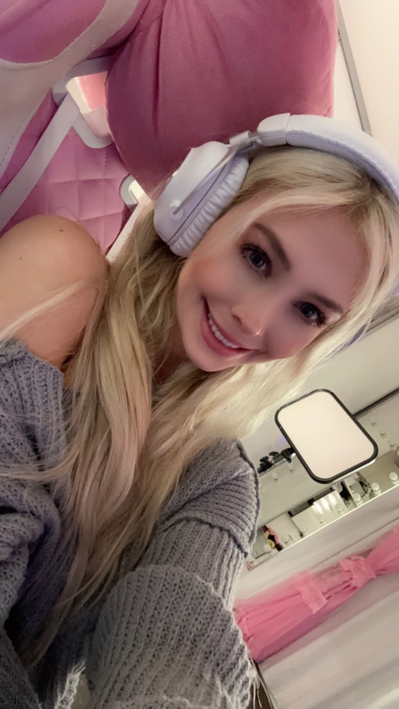 emxllouise2 instagram image archive image