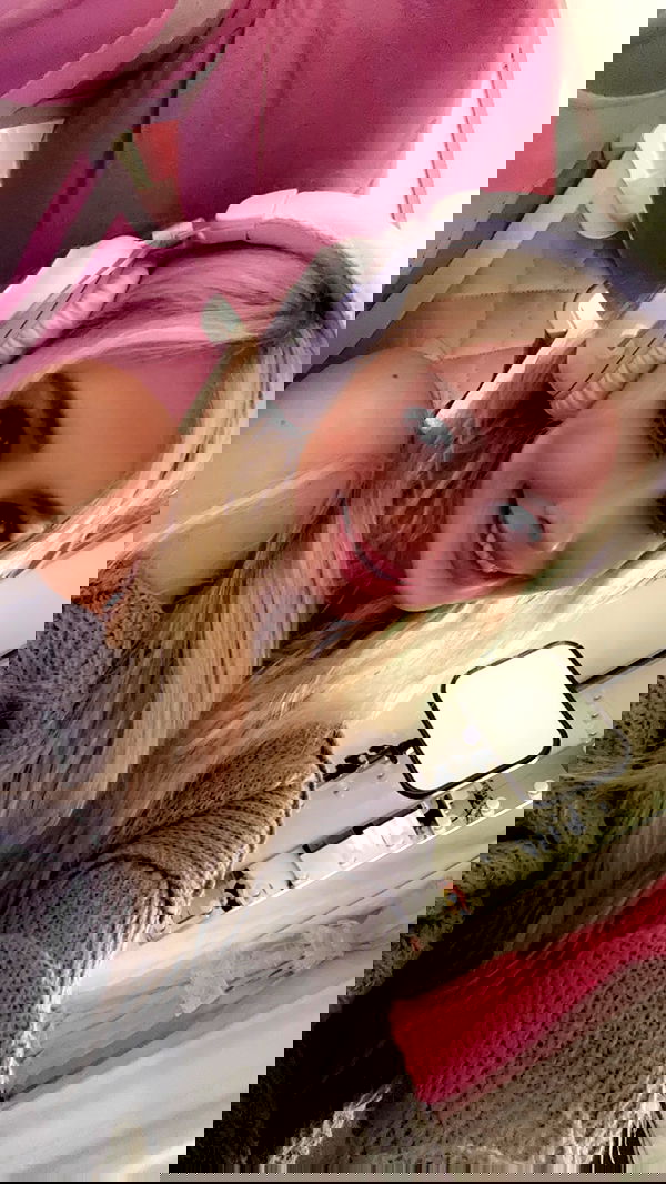 emxllouise2 image ~ Altpins