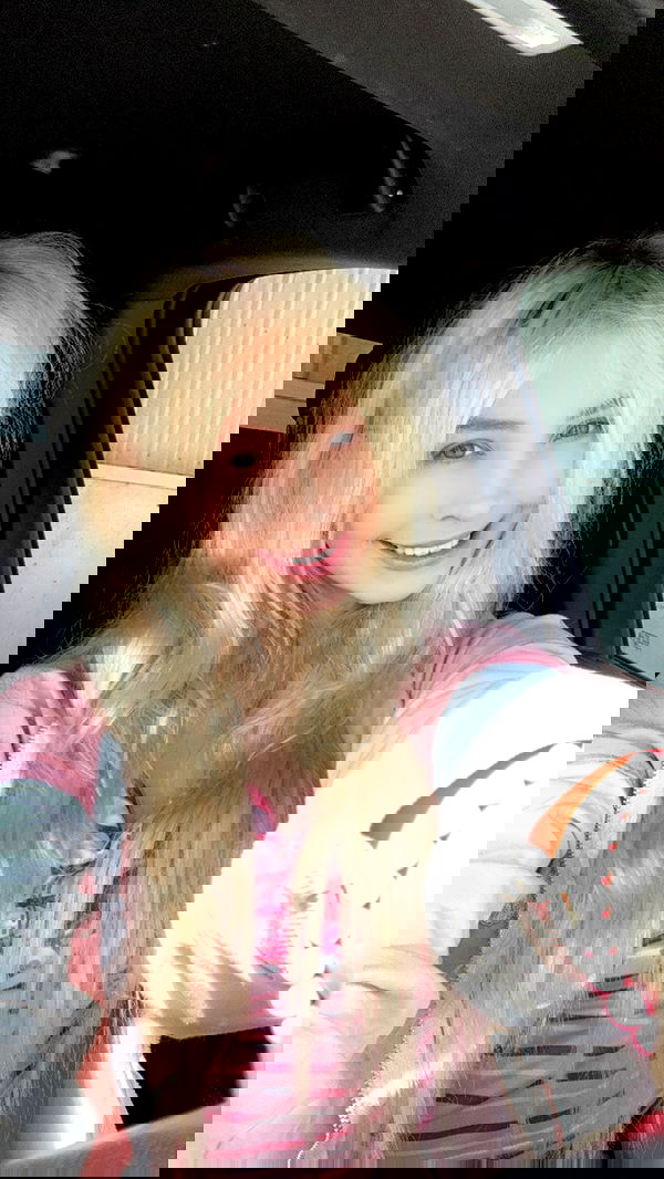 emxllouise2 image ~ Altpins