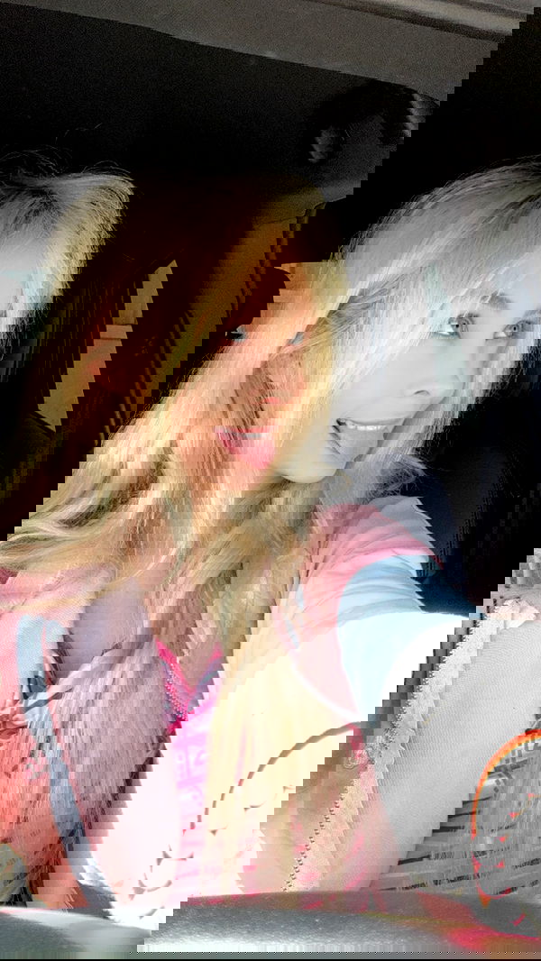 emxllouise2 image ~ Altpins