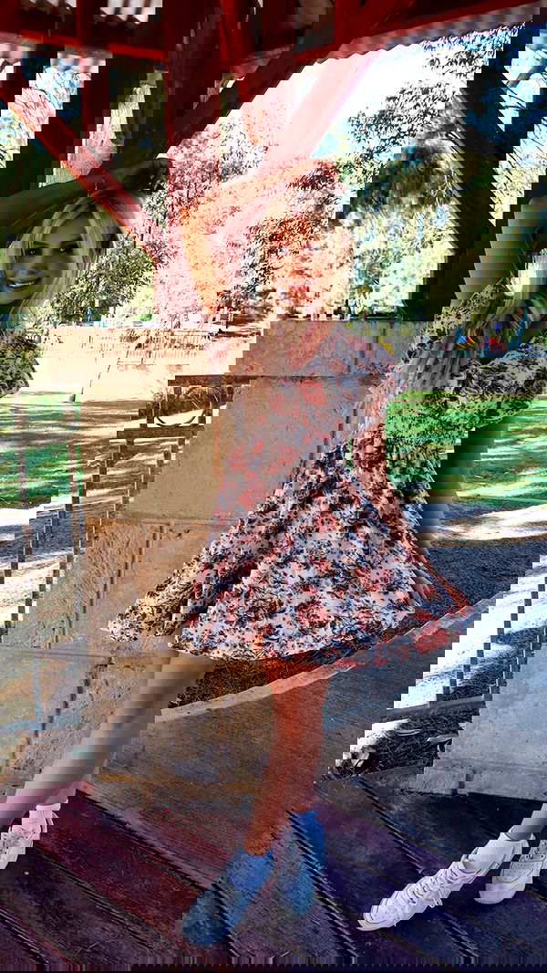 emxllouise2 image ~ Altpins