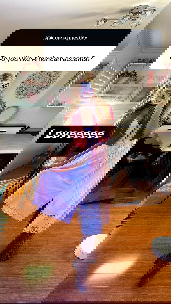 emxllouise2 image ~ Altpins