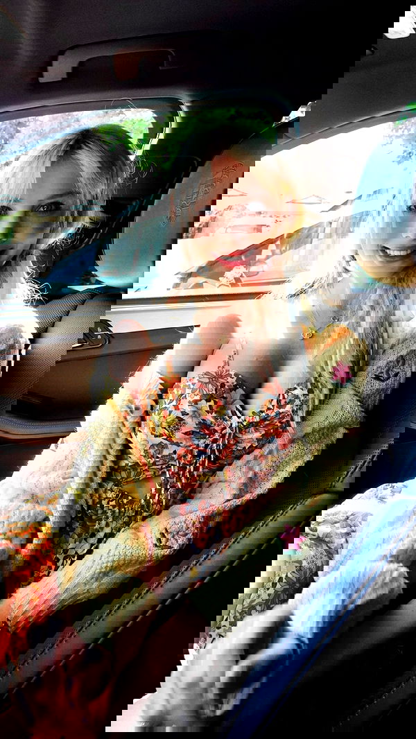 emxllouise2 image ~ Altpins