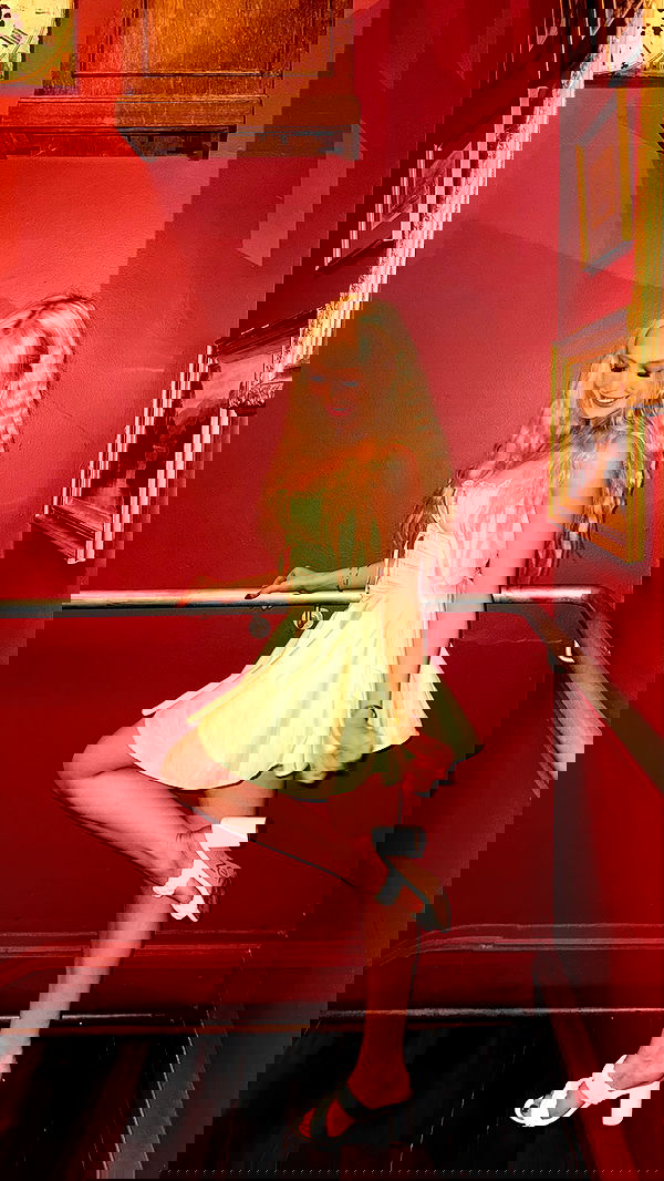 emxllouise2 image ~ Altpins