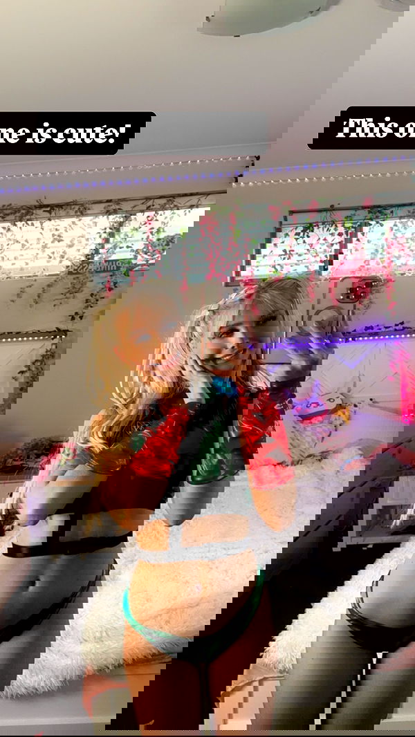 emxllouise2 image ~ Altpins