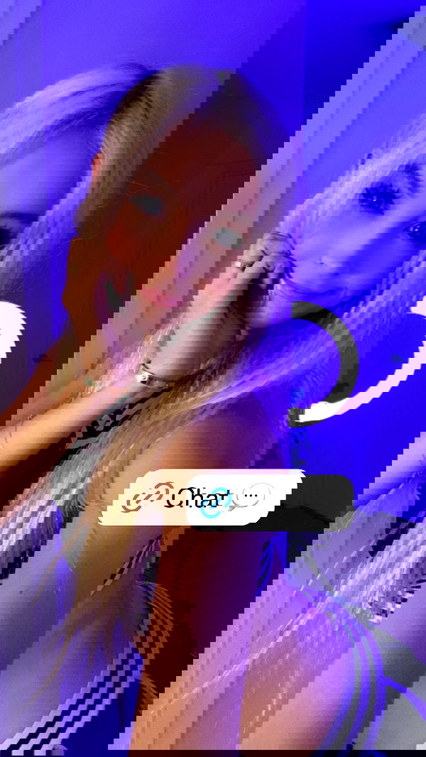 emxllouise2 image ~ Altpins