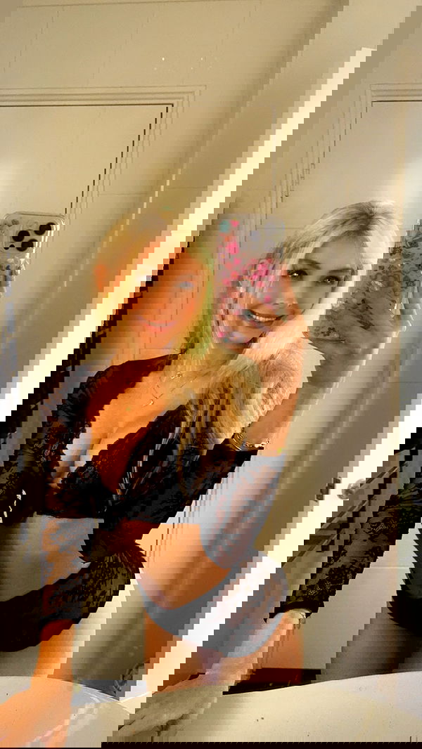 emxllouise2 image ~ Altpins