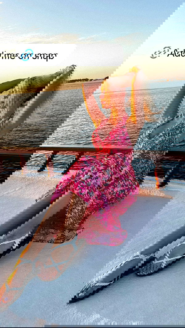 emxllouise2 image ~ Altpins