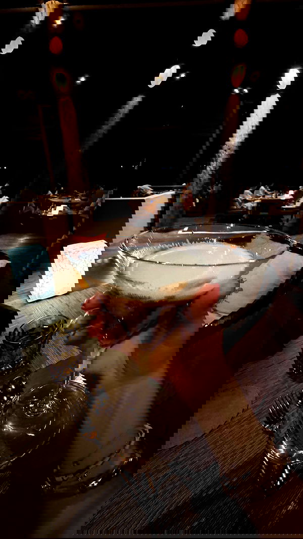 emxllouise2 image ~ Altpins