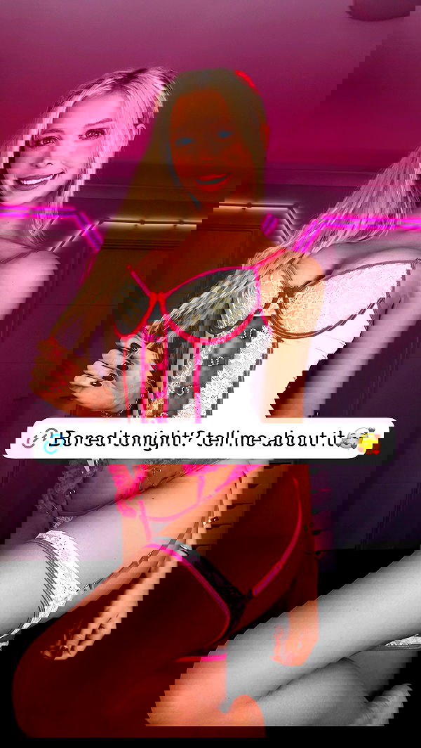 emxllouise2 image ~ Altpins