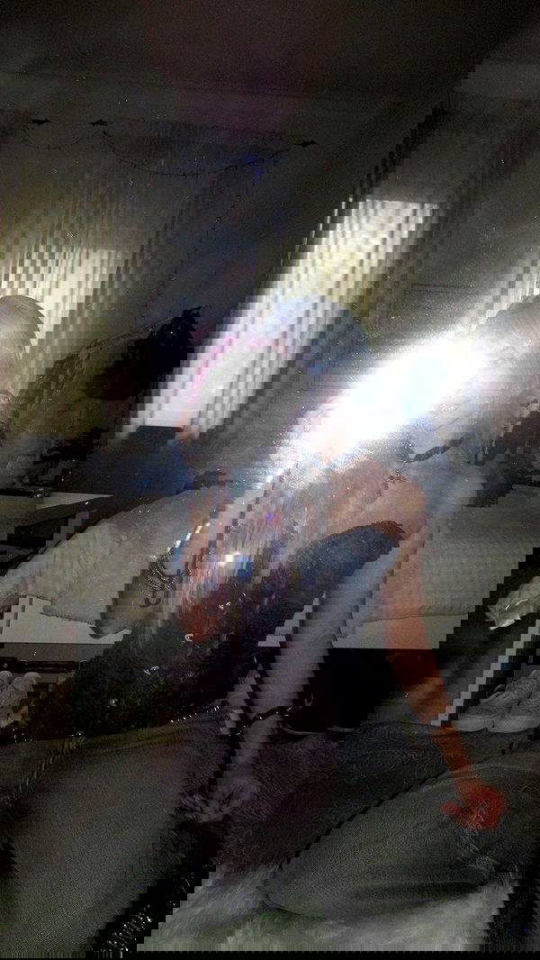 evameganosova image ~ Altpins