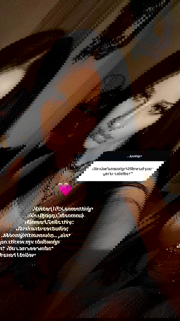 evameganosova image ~ Altpins