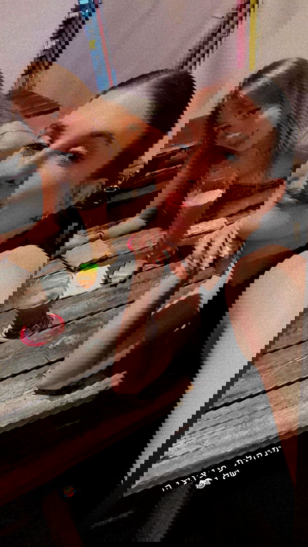 eveliniya eveliniya archive image