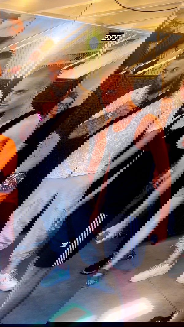 eveliniya eveliniya archive image