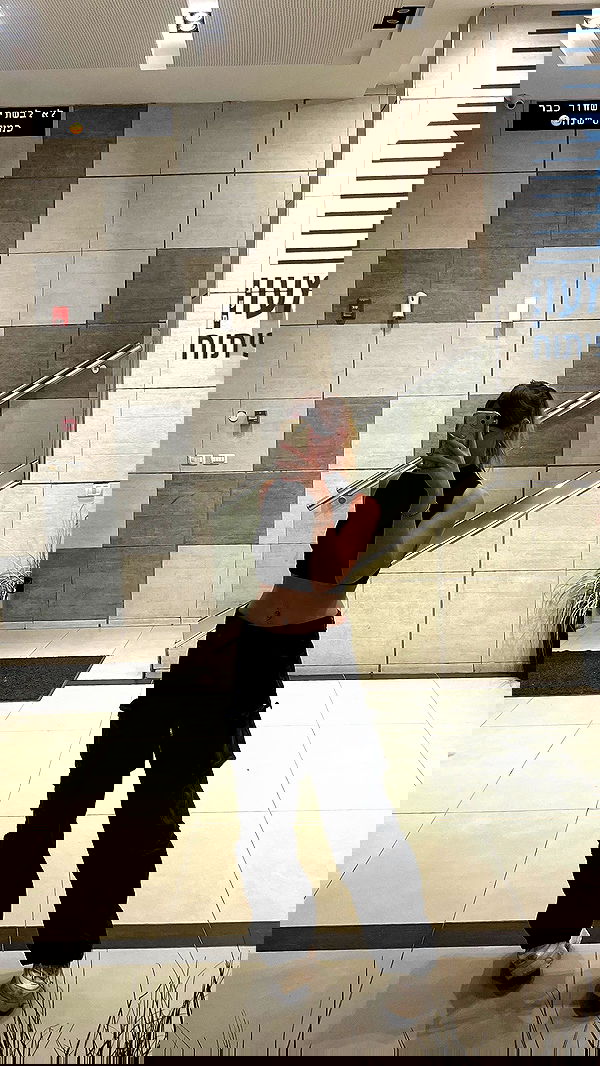 eveliniya eveliniya archive image