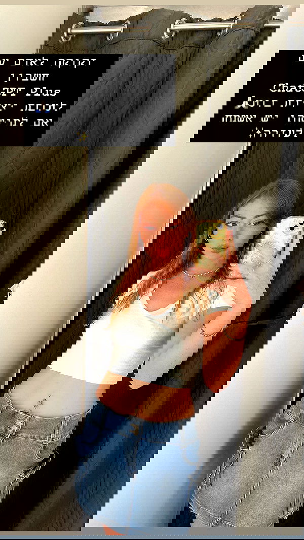 eveliniya eveliniya archive image