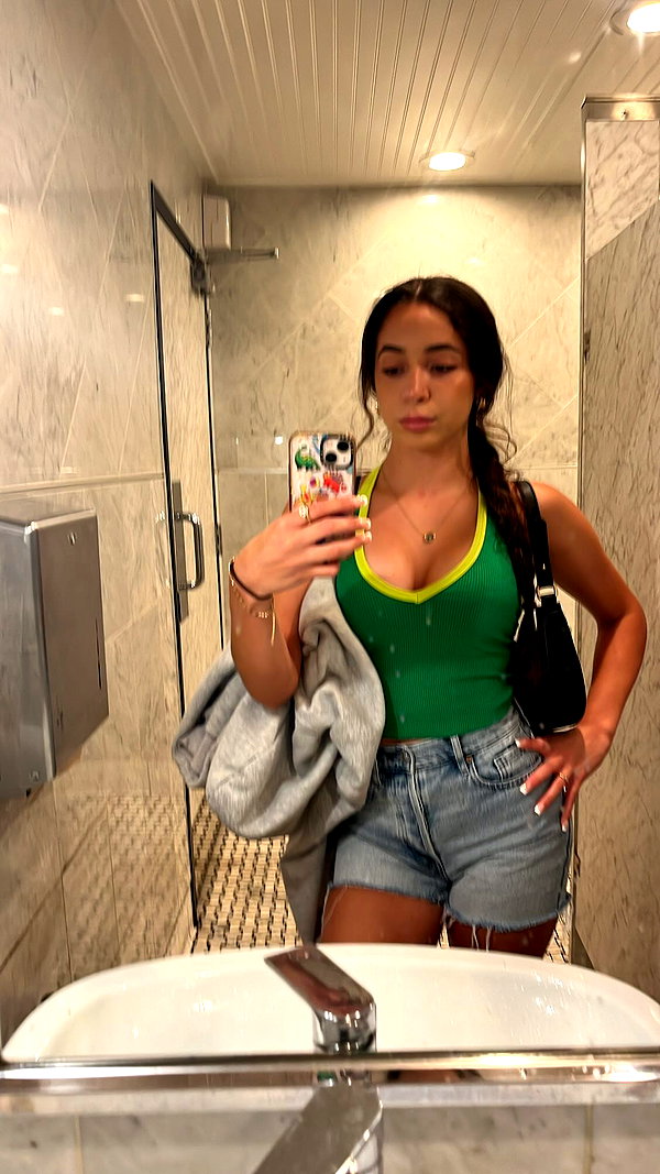 fabiana.bolanos instagram image archive image
