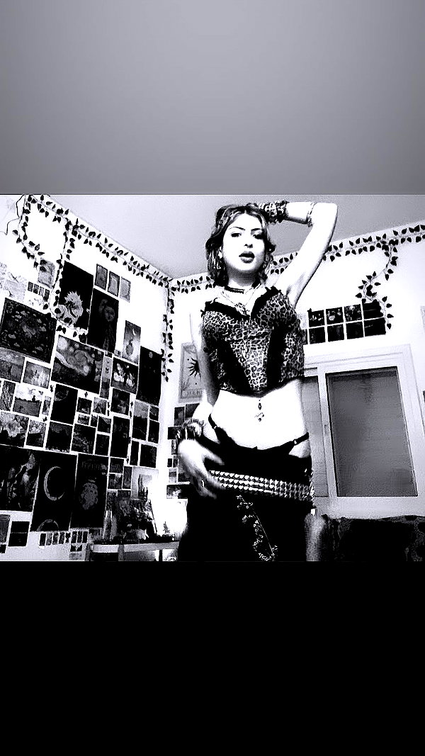 femme.fatale_8 instagram image archive image