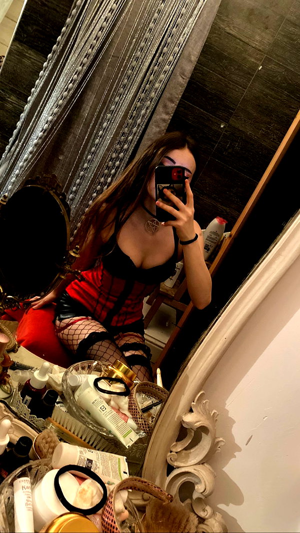 fuckinncutee instagram image archive image