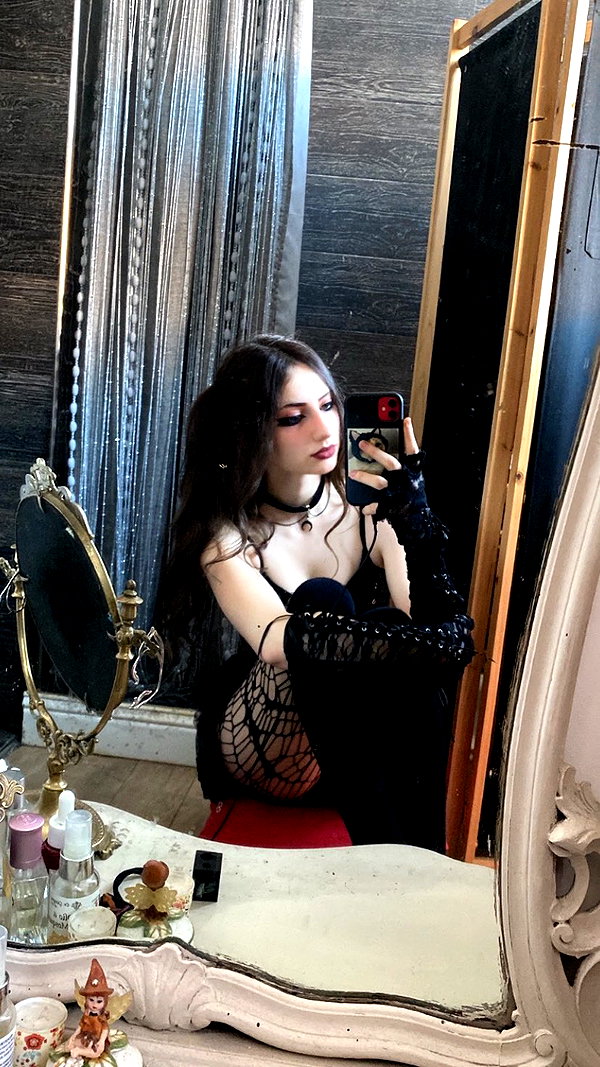 fuckinncutee instagram image archive image