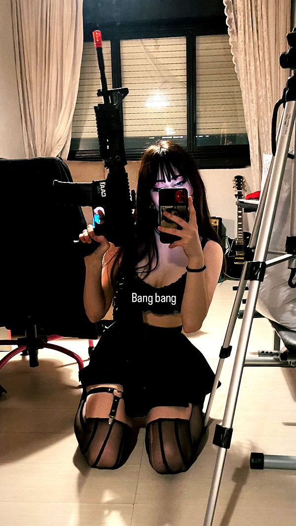 fuckinncutee fuckinncutee archive image
