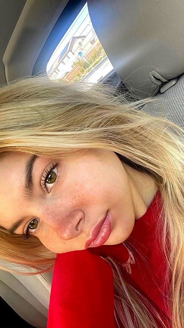gabiciamp instagram image archive image