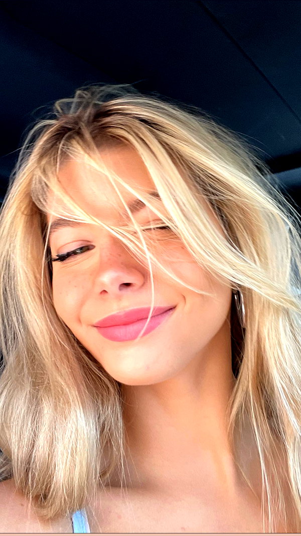 gabiciamp instagram image archive image