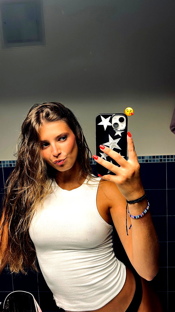 giulia.monico instagram image archive image