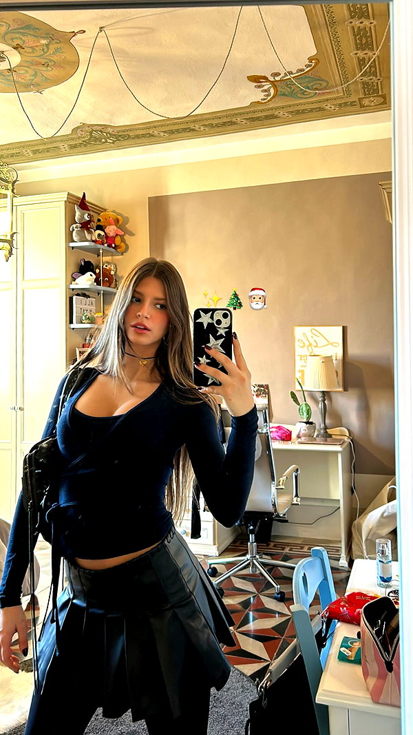 giulia.monico instagram image archive image