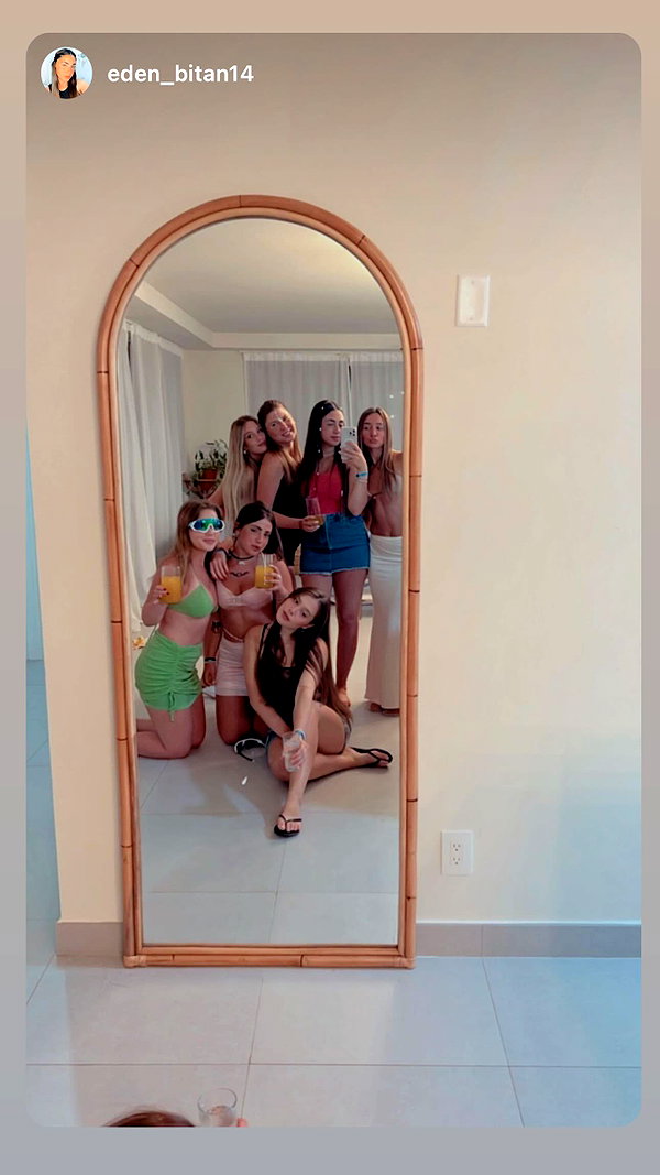 hagarschubert instagram image archive image