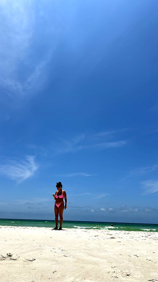 hagarschubert instagram image archive image