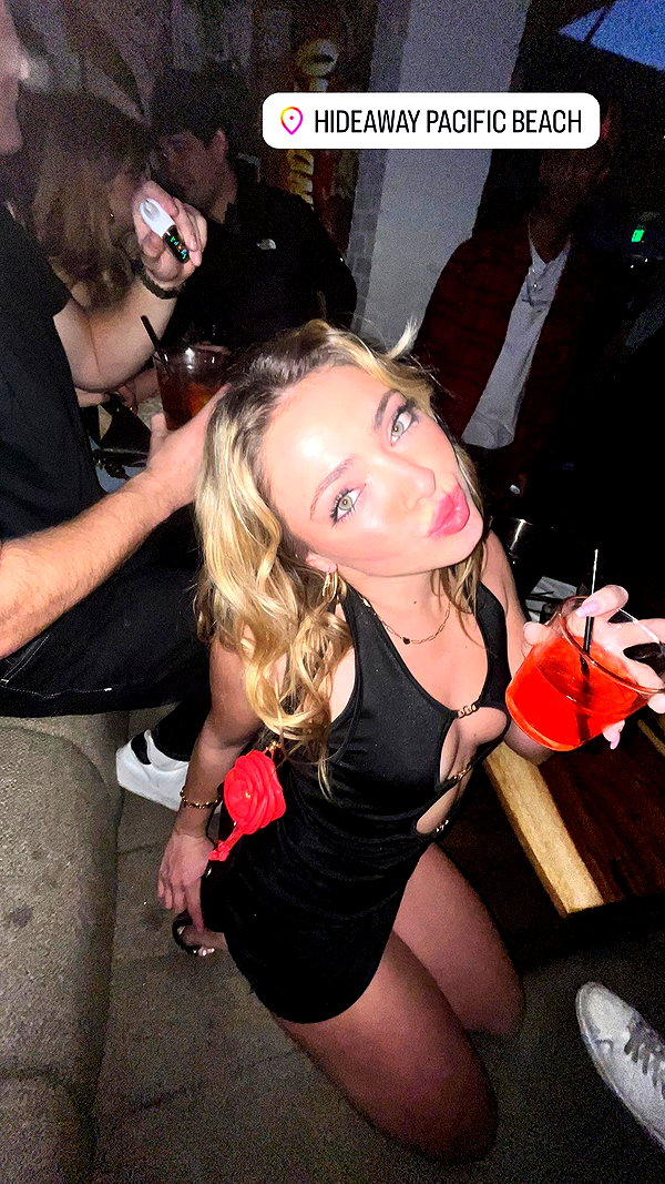 haileyy.ramirez instagram image archive image