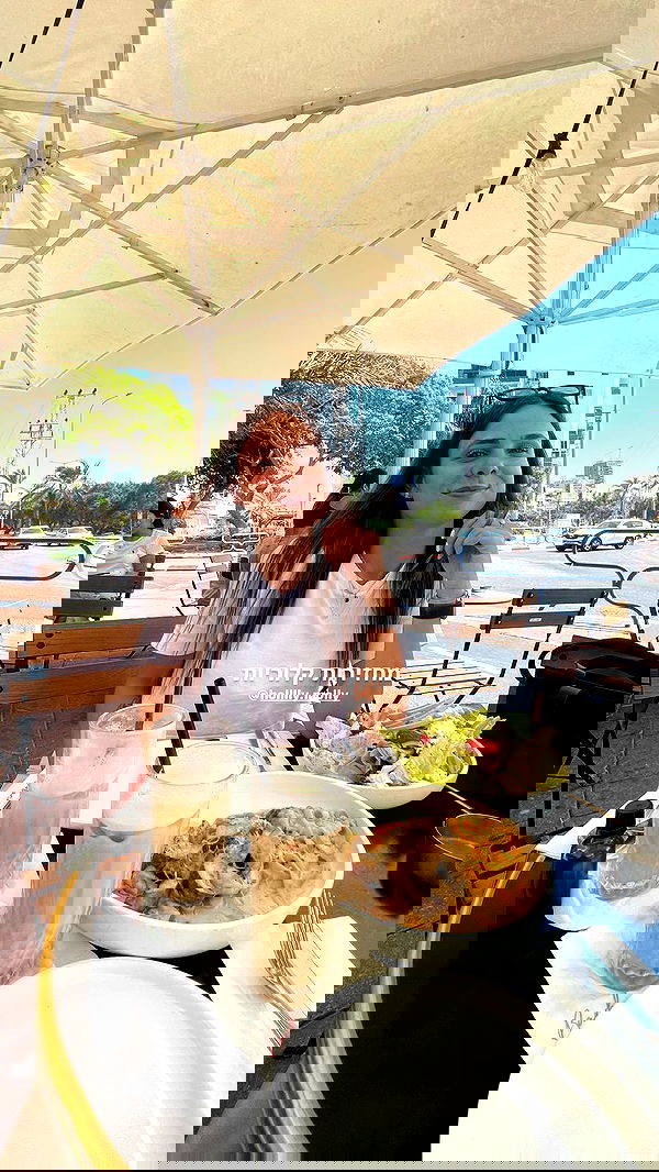 holllly.molly holllly.molly archive image