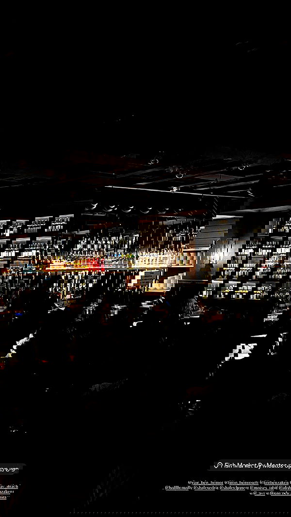 holllly.molly holllly.molly archive image