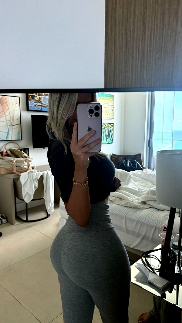 itsbabytana instagram image archive image