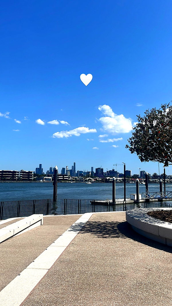 itshollynewton instagram image archive image