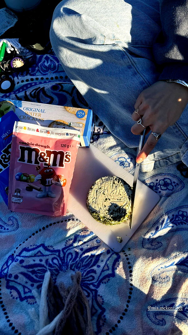 itshollynewton instagram image archive image