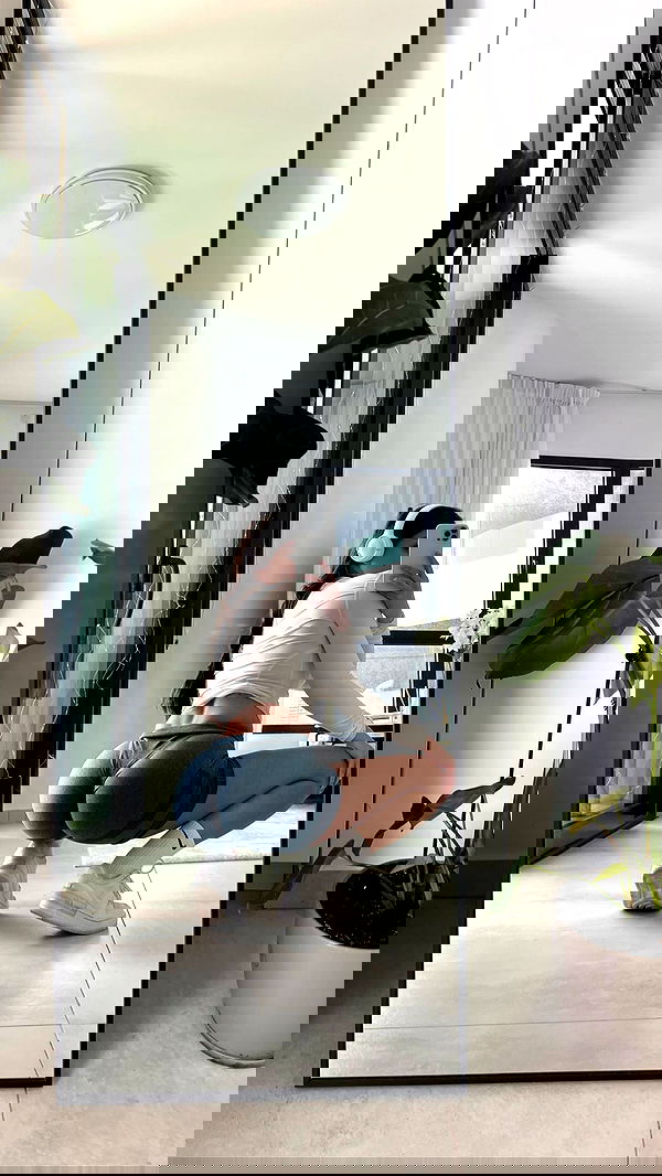 itsilanosh itsilanosh archive image